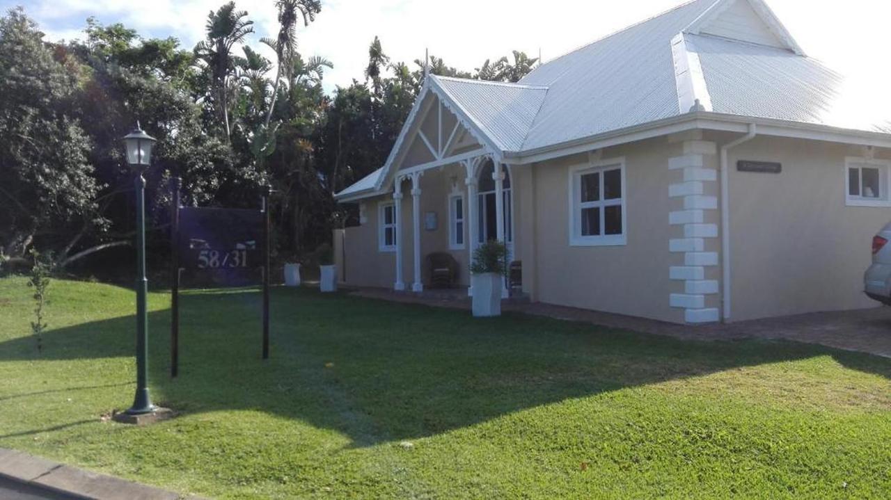 Caribbean Estates Lakeview Villa Port Edward Dış mekan fotoğraf